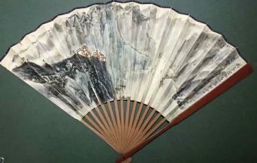 作者：萧平&nbsp;山水成扇&nbsp;￥：协商&nbsp;单击鼠标查看详细介绍！