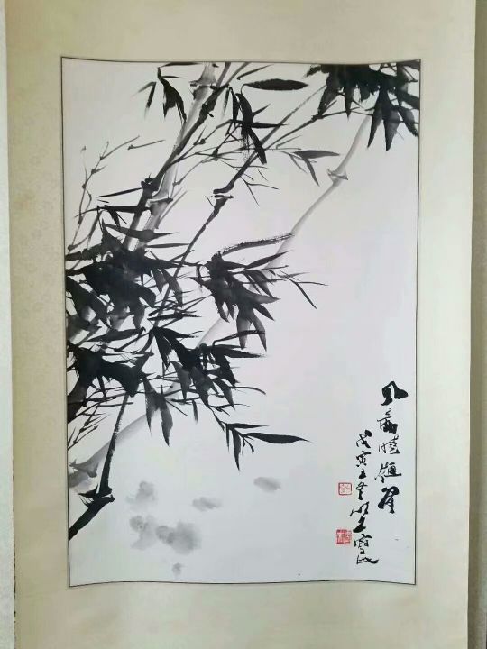 作者：谭以文&nbsp;花鸟&nbsp;￥：协商&nbsp;单击鼠标查看详细介绍！