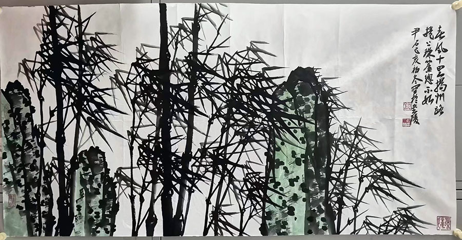 作者：尹石&nbsp;花鸟&nbsp;￥：协商&nbsp;单击鼠标查看大图！