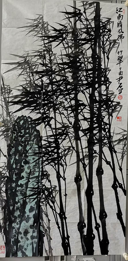 作者：尹石&nbsp;花鸟&nbsp;￥：协商&nbsp;单击鼠标查看大图！